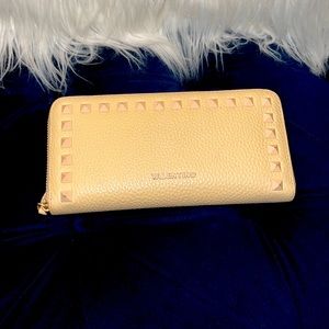 Valentino by Mario Valentino wallet cream/ nude